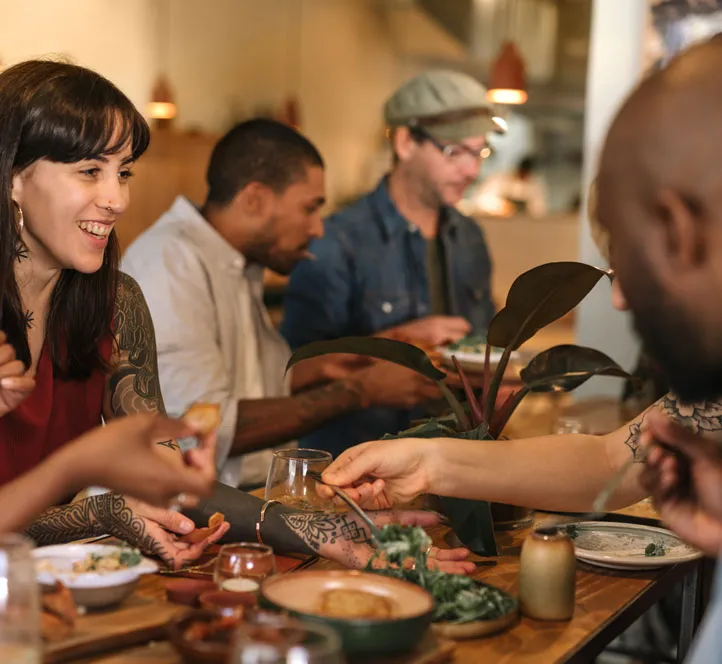 Students in Paris at their Welcome Dinner