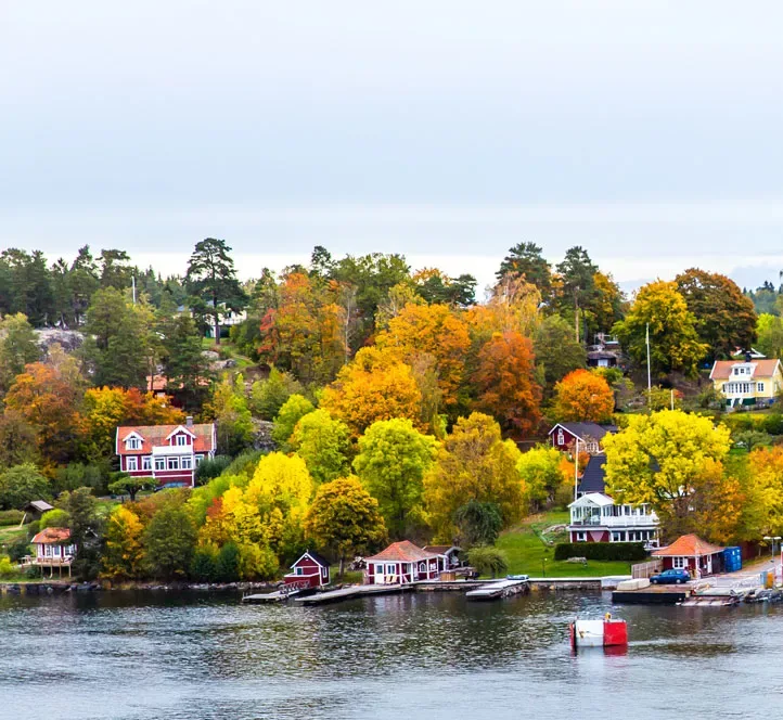 Interns in Sweden take a trip to Archipelago