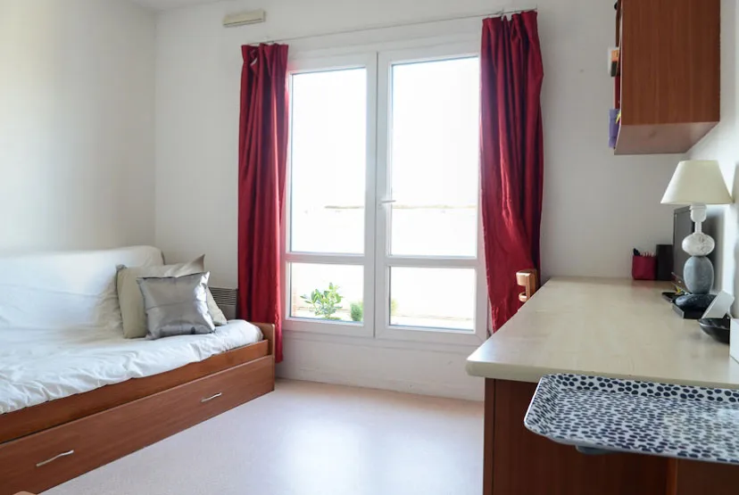 Paris Internship Accommodation